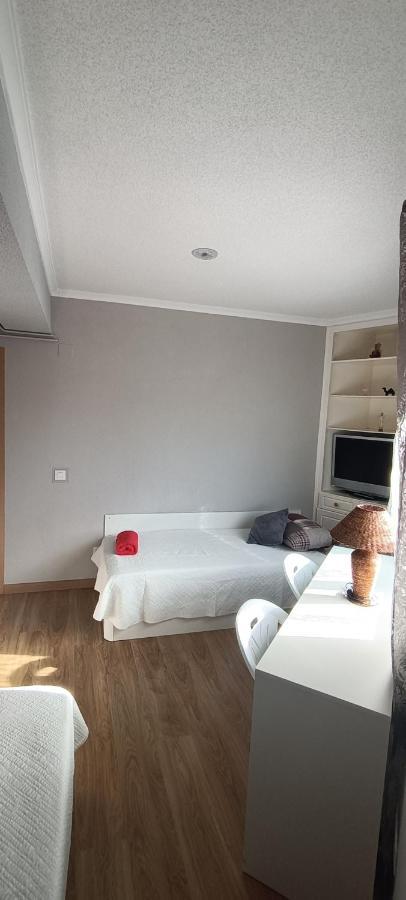 Gran Apartamento Cerca Del Mar Y Castillo Dénia Exterior foto